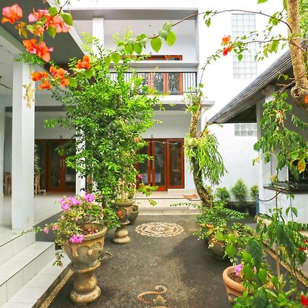 Ibus Room Canggu Esterno foto